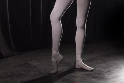 MDM Elemental Reflex Performance Leather Hybrid Sole Adult 6.5; Width Medium; Pink