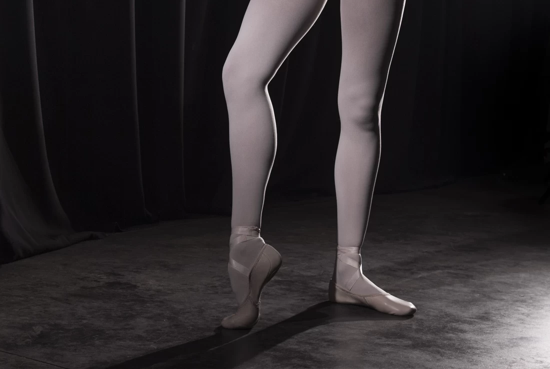 MDM Elemental Reflex Performance Leather Hybrid Sole Child 3; Width Medium; Pink 3 MDM Elemental Reflex Performance Leather Hybrid Sole Child 3; Width Medium; Pink