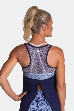 Sylvia P Arabella Singlet; Large